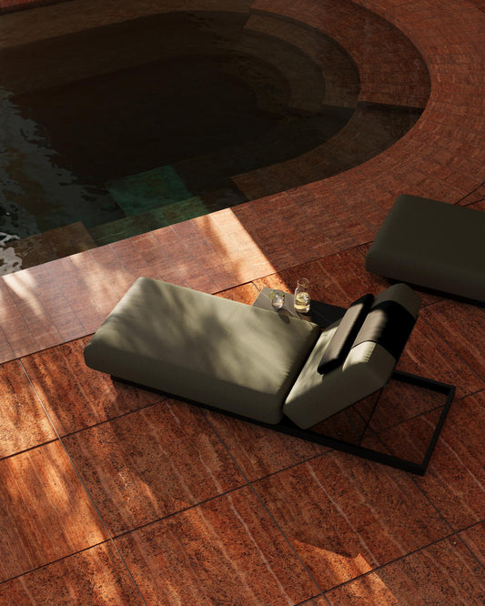 Florian Outdoor Lounger