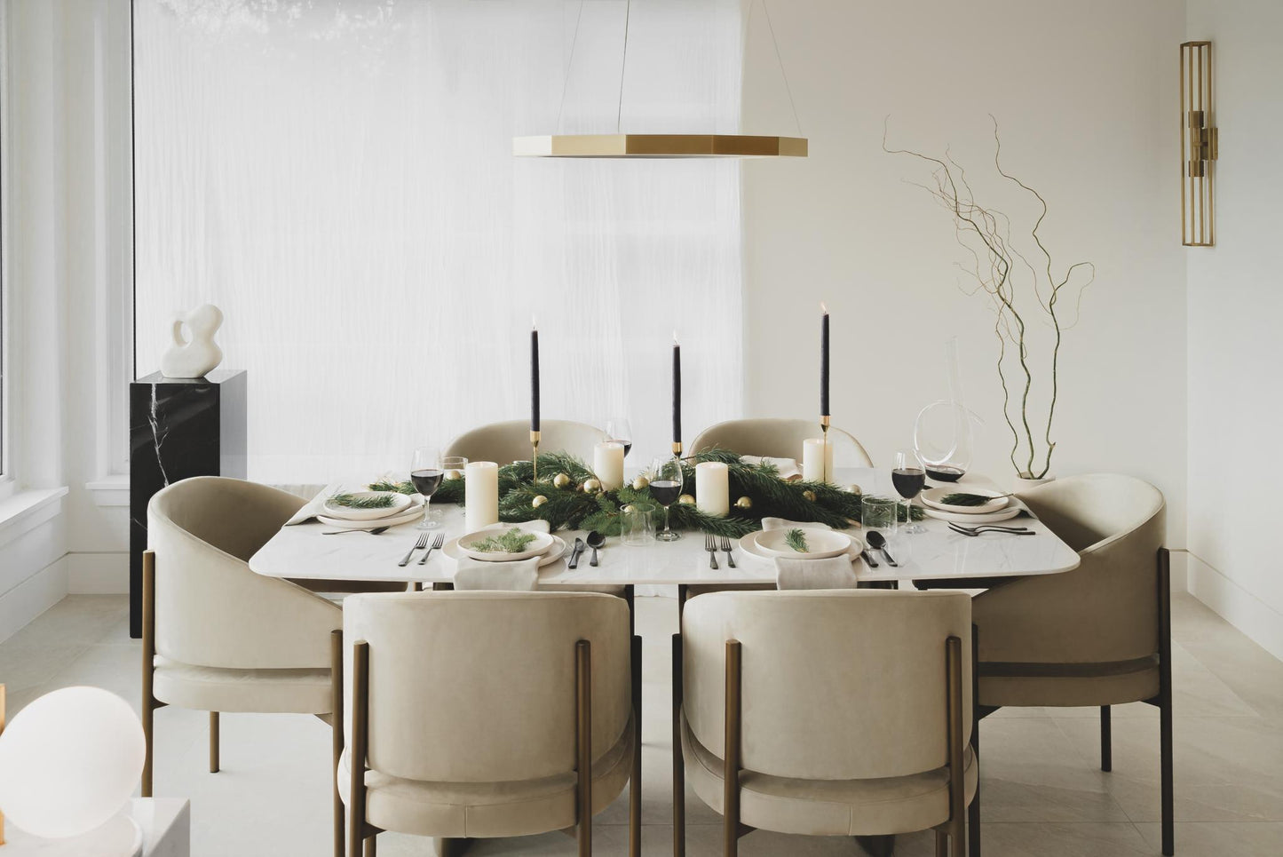 Solana Dining Table