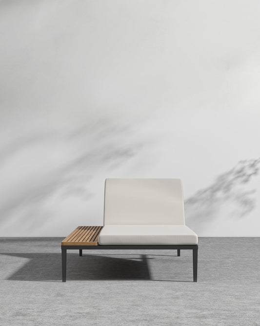 Francis Outdoor Lounger