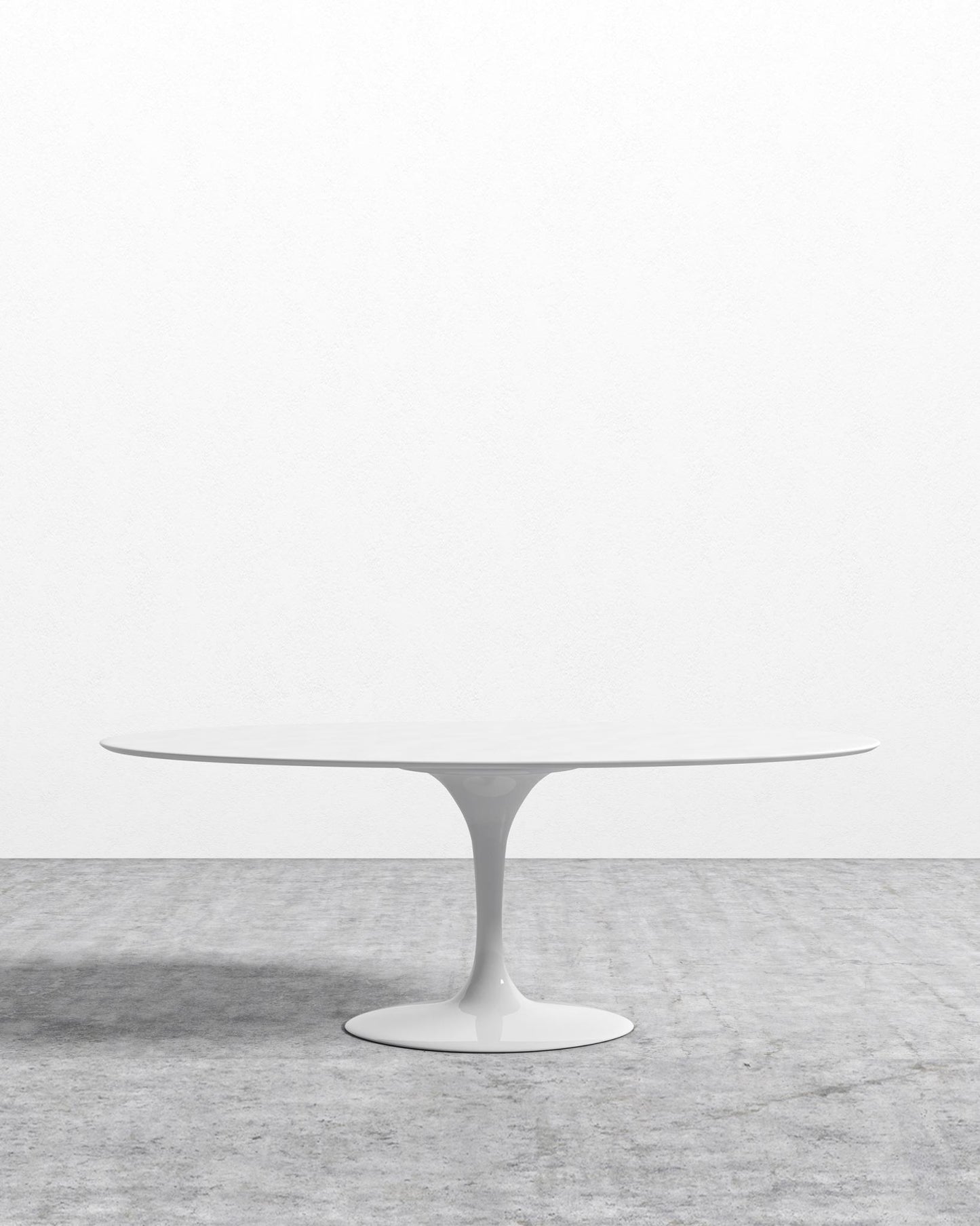 Tulip Table Oval - Lacquer