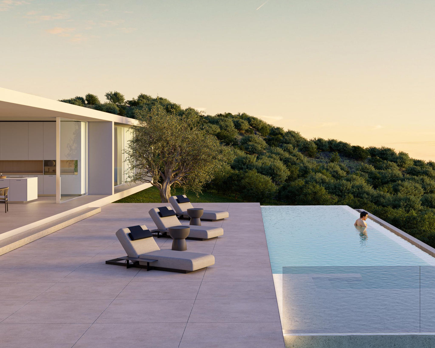 Florian Outdoor Lounger