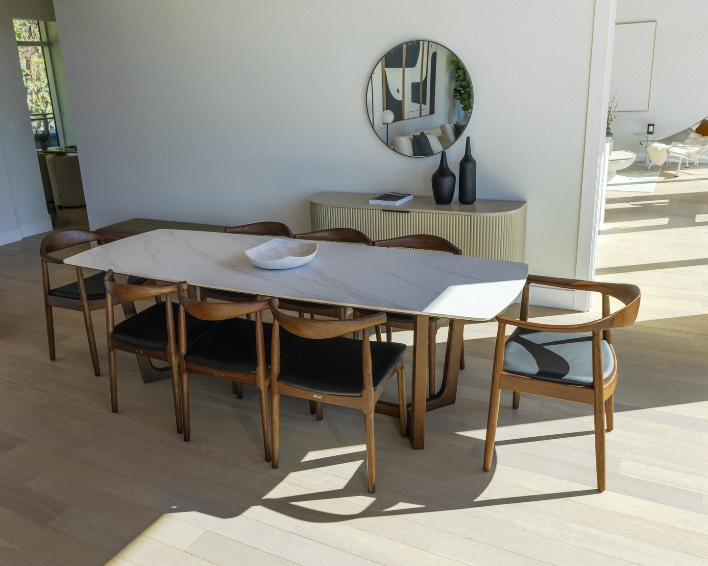 Evelyn Dining Table