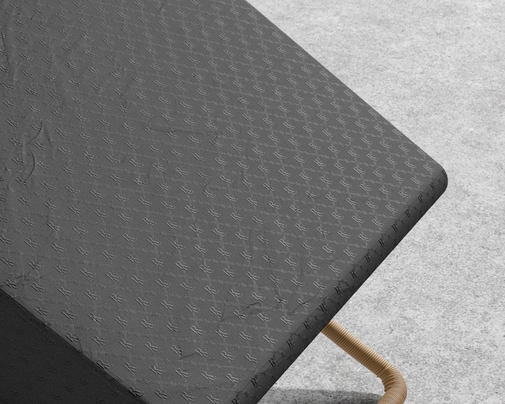 Jericho_Sling_Chair_Outdoor_Cover