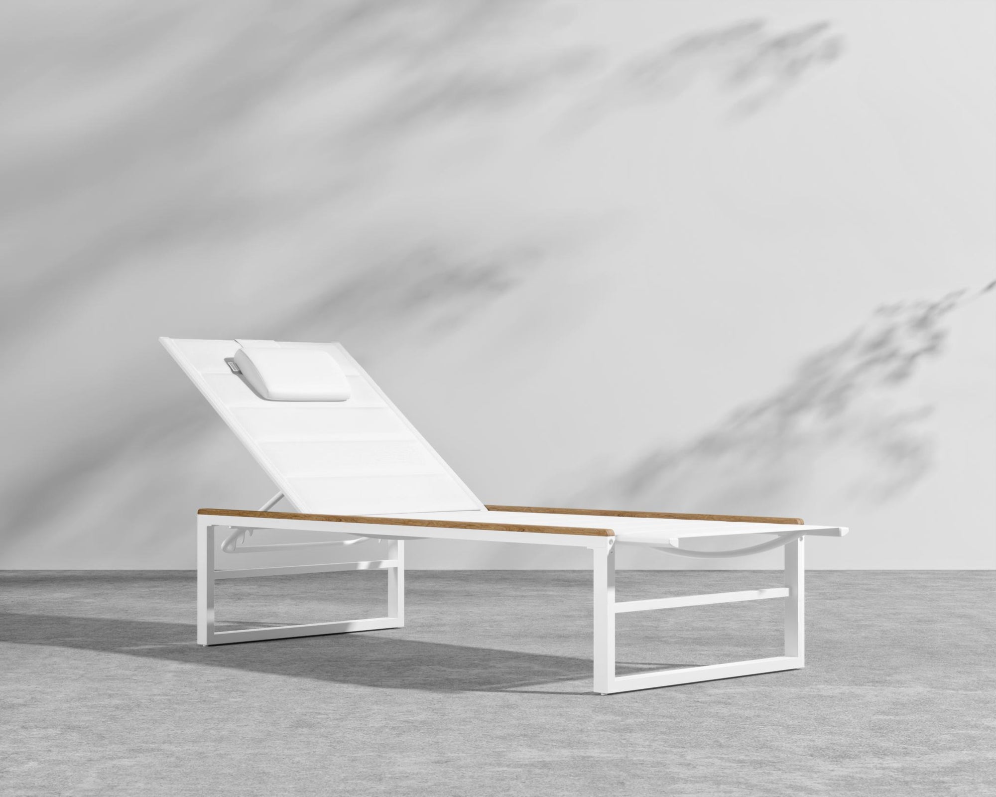 Linnea Outdoor Lounger - White, Teak