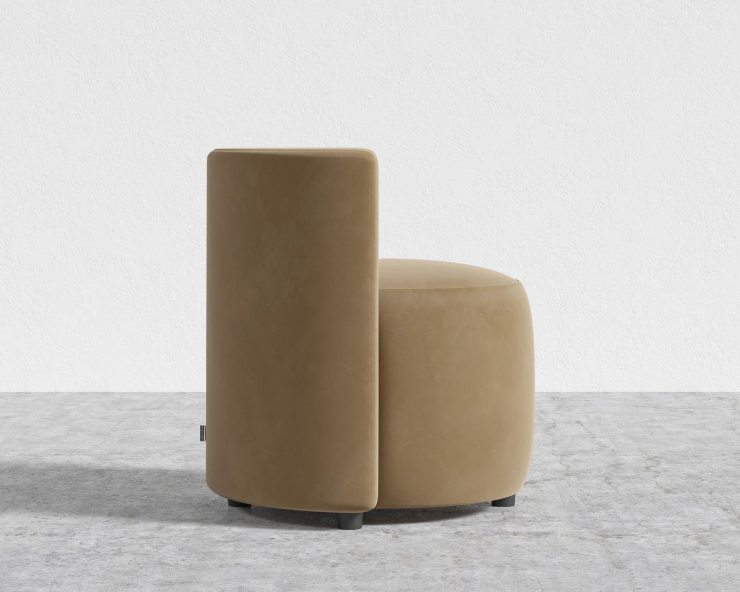 Nova Lounge Chair - Plush Velvet - Dune