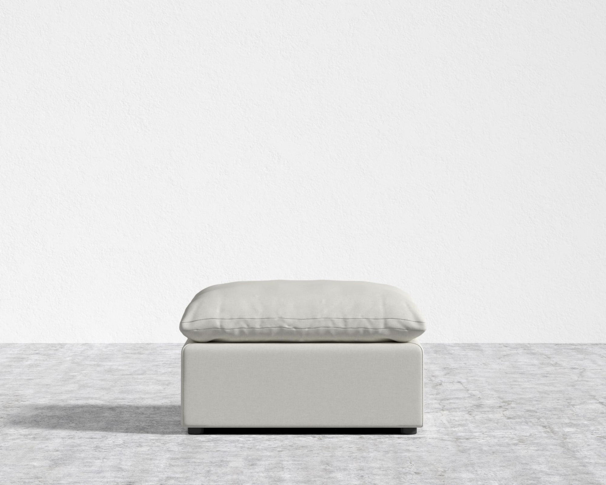 Nuvo Ottoman - Modern Felt - Alesund