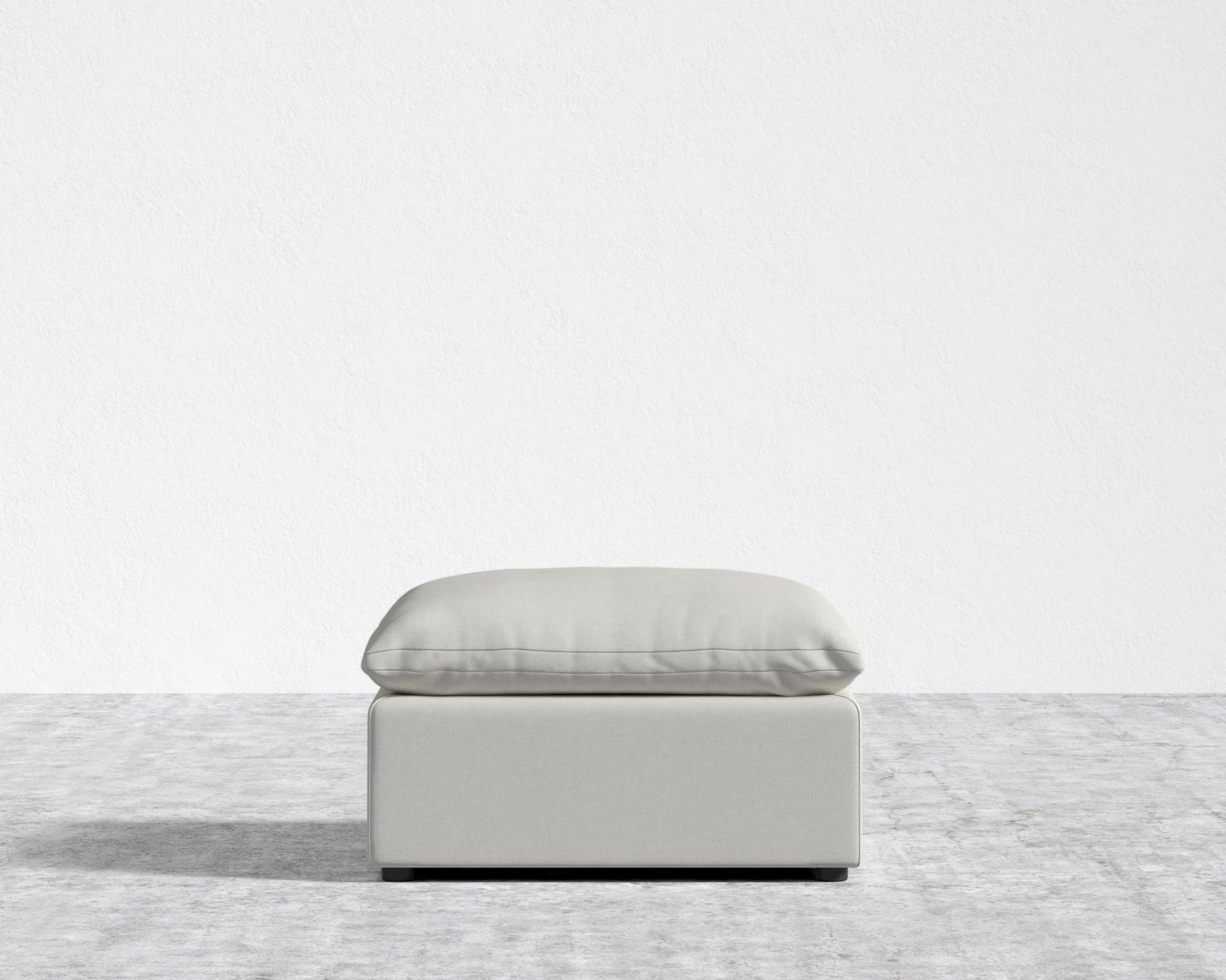 Nuvo Ottoman - Modern Felt - Alesund