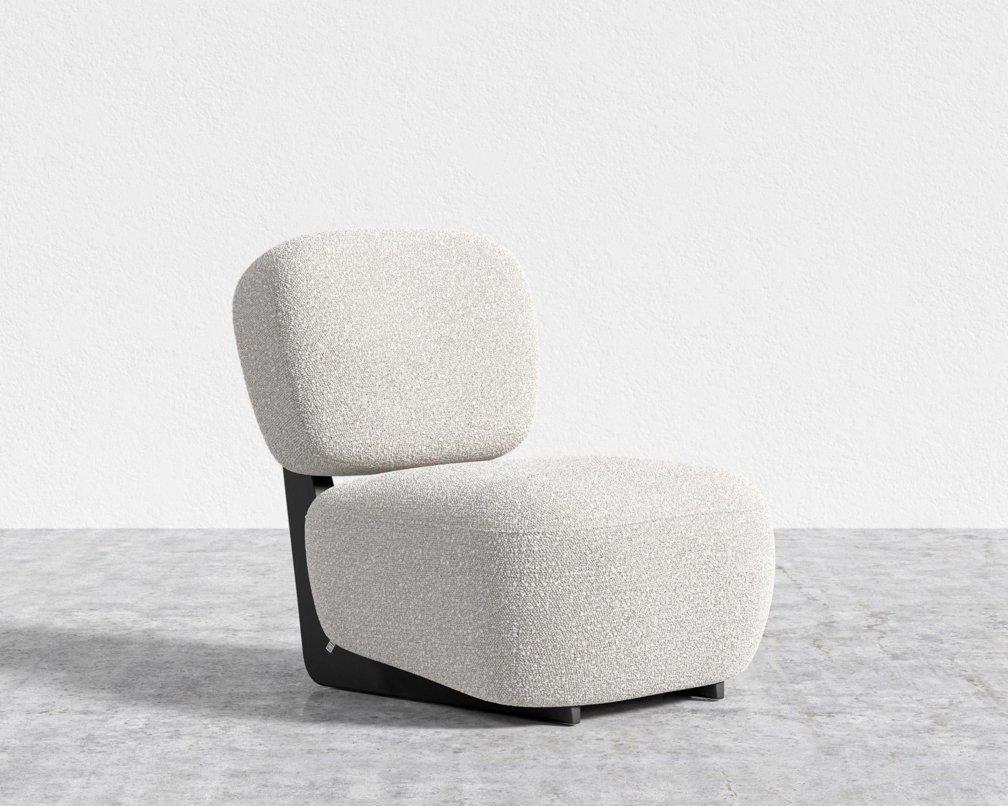 Toro Lounge Chair - Chatou Bouclé - Pearl, Ebony