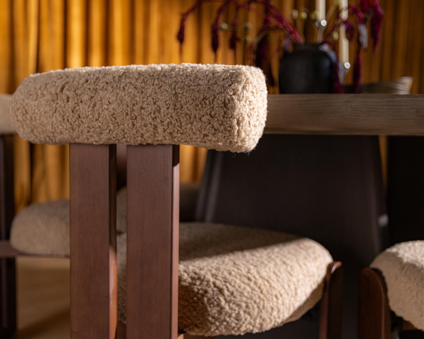 Verona Dining Table  + Tola Chairs