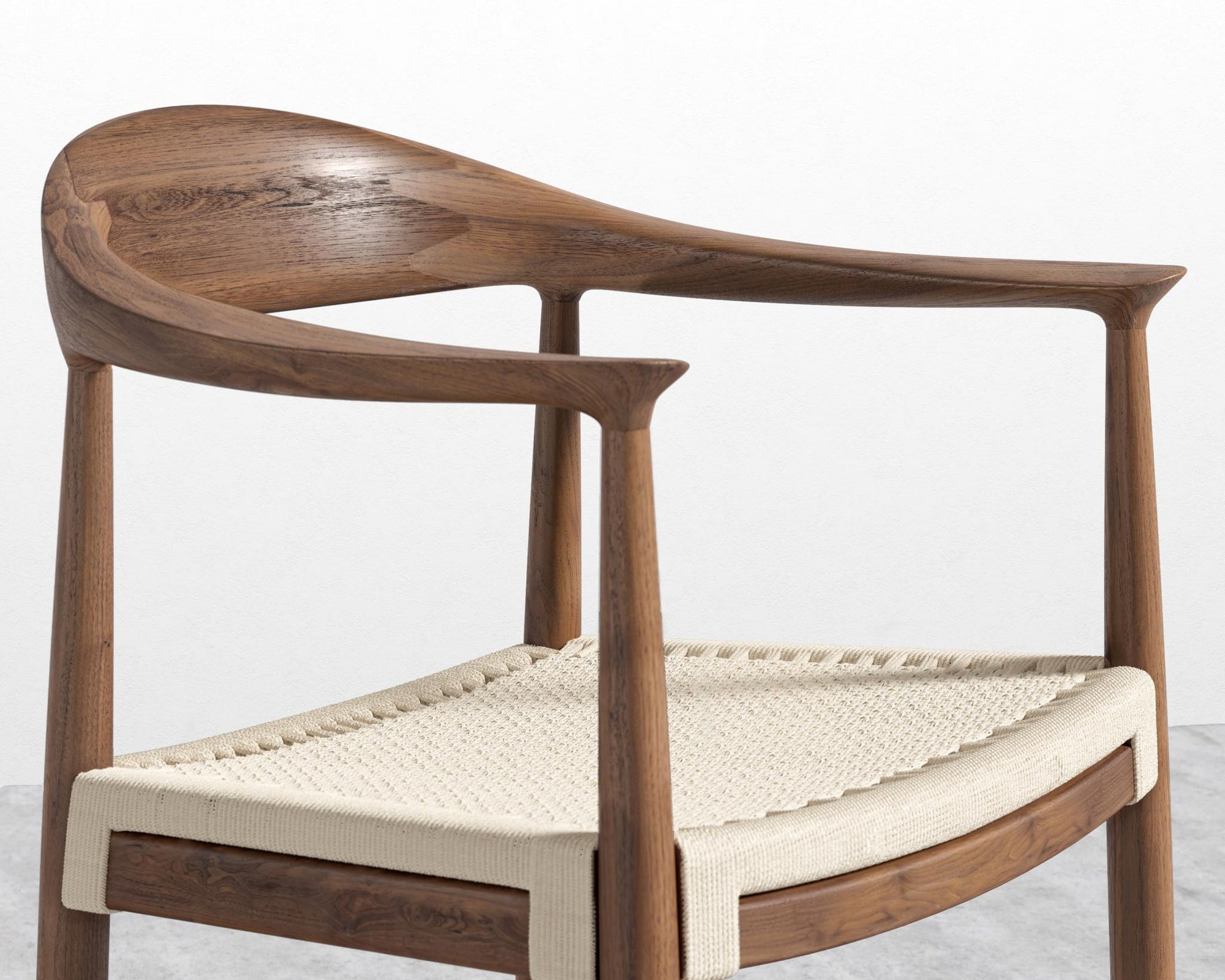 Round Chair - Woven - Walnut Stain, Seat Color - Natural Seat Cord